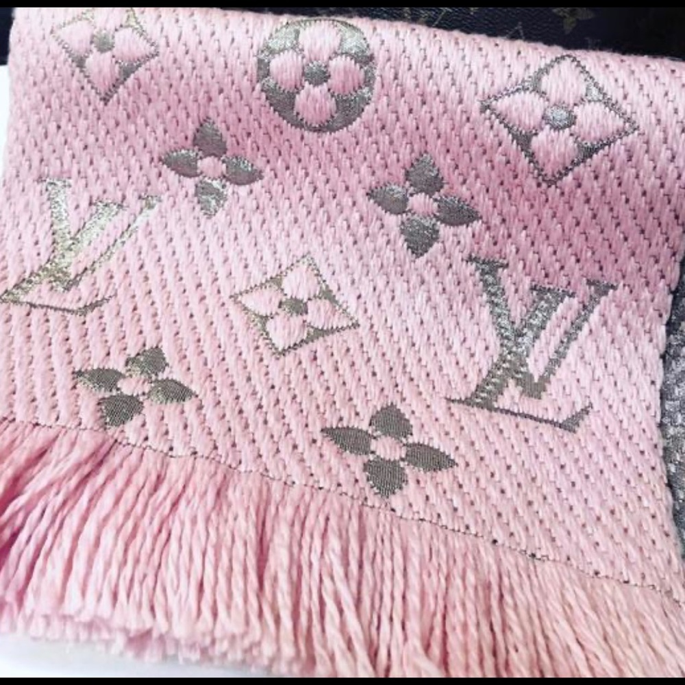 LV Logomania Scarf
